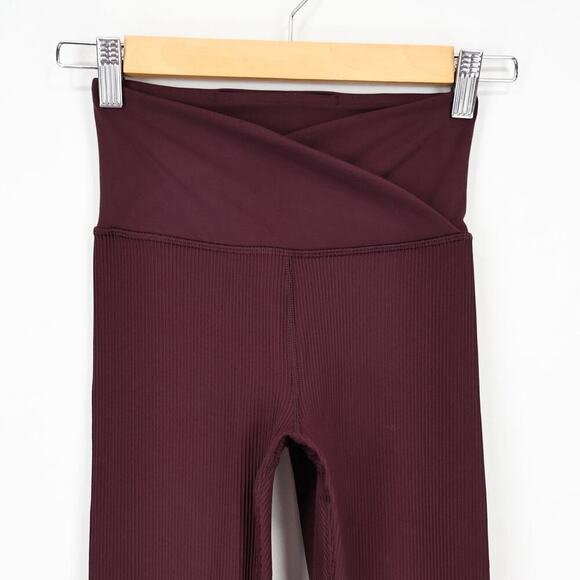 Athleta Elation Crossover Rib 7/8 Tight Spiced Cabernet Size XXS - Picture 3 of 9